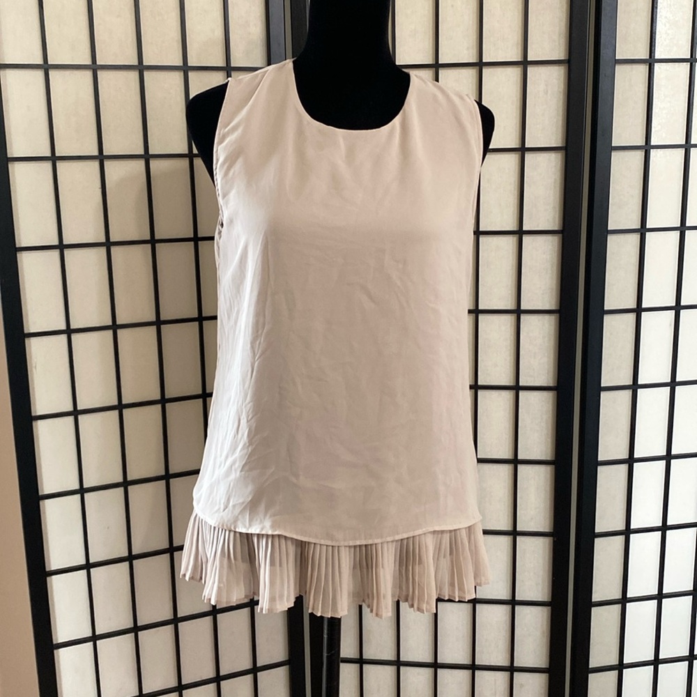 NWOT Calvin Klein layered blouse Msz